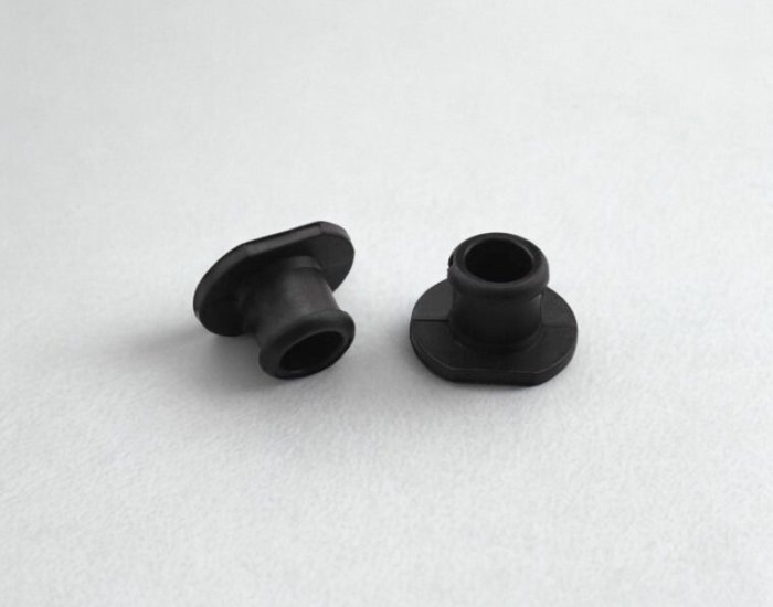 BUJÃO AMORTECEDOR STHIL 170/180/025/250 