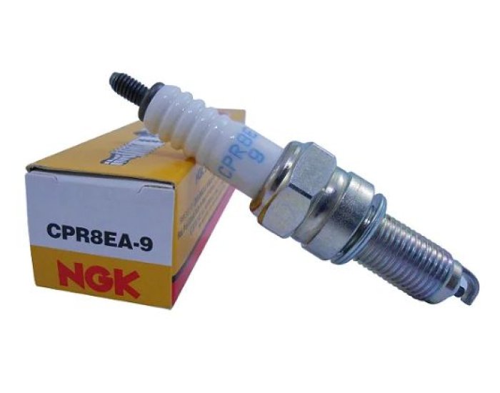 VELA CPR8EA-9 - NGK