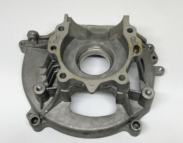 CARCACA VIRABREQUIM LADO VOLANTE ROC 43CC/RA-143L RAISMAN 